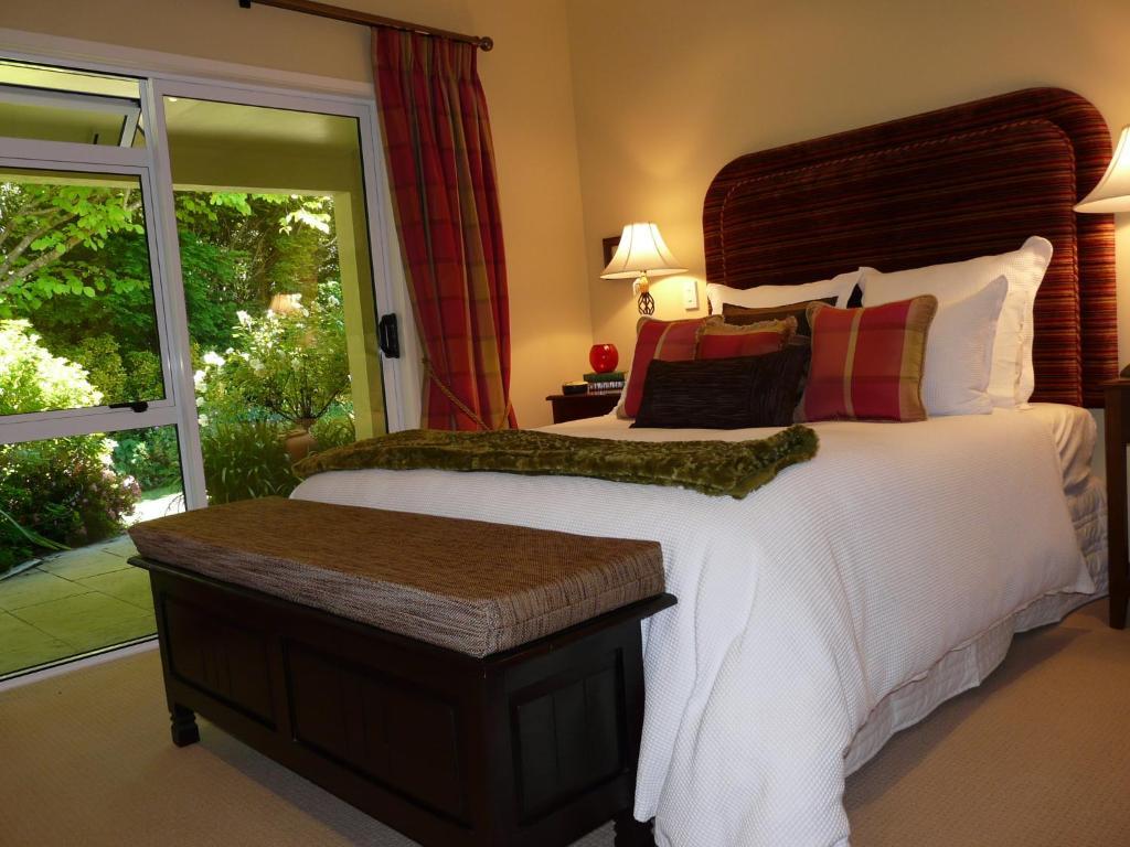 Richlyn Homestay Luxury Bed & Breakfastタウポ エクステリア 写真